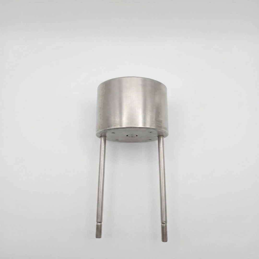 Una carcasa cubre motor 60ktyz para asadores.