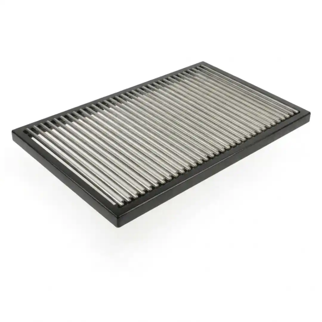 parrillas de barra maciza redonda de acero inoxidable en un marco rectangular de fierro pintado para altas temperaturas.